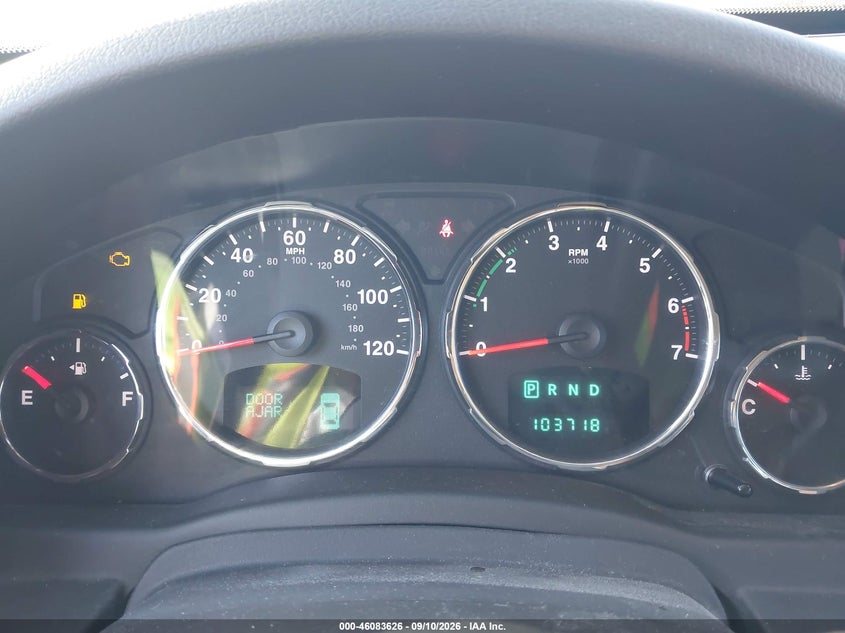 2011 JEEP LIBERTY auction photo 7