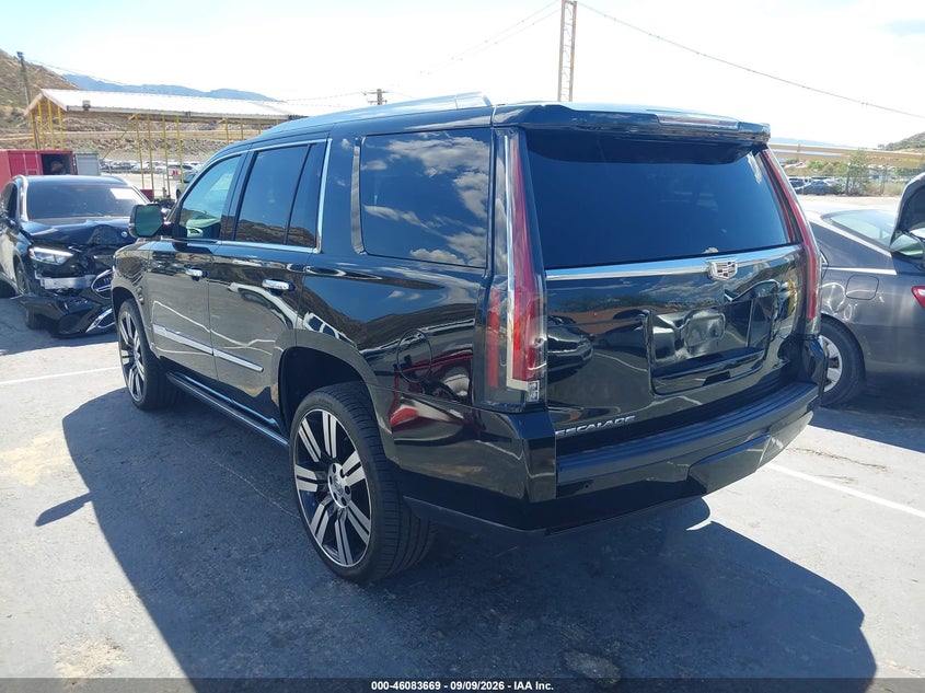 2015 CADILLAC ESCALADE auction photo 3