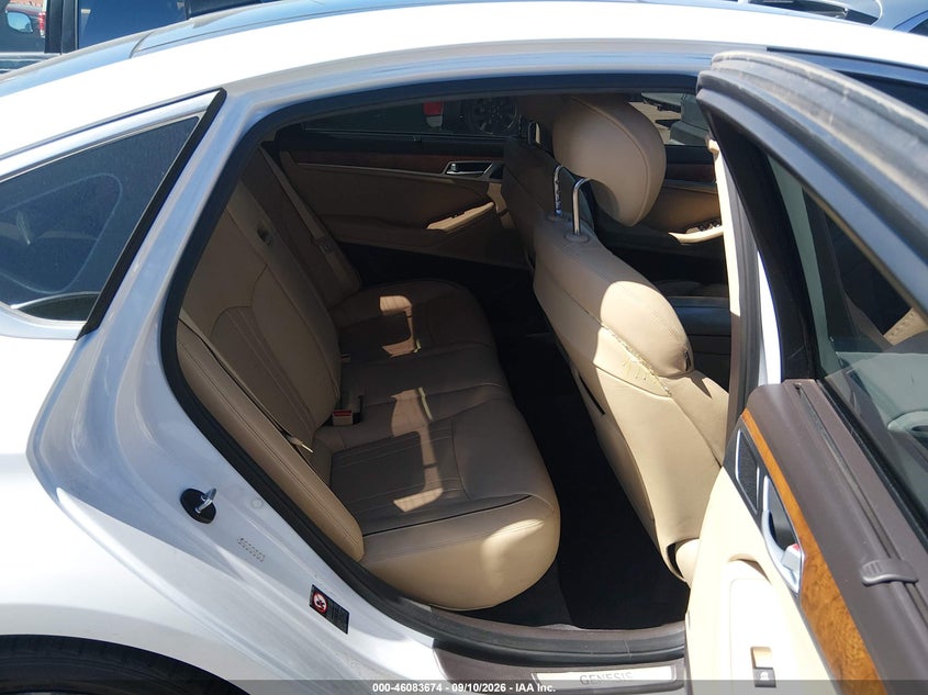 2015 HYUNDAI GENESIS auction photo 8