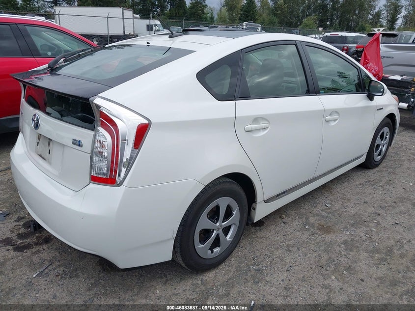 Vin: jtdkn3du1c5453334, lot: 46583234, toyota prius three 20124