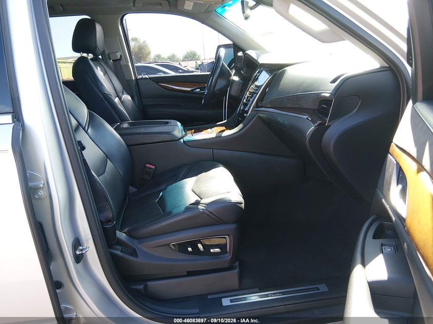 CADILLAC ESCALADE ESV - zdjęcie 5