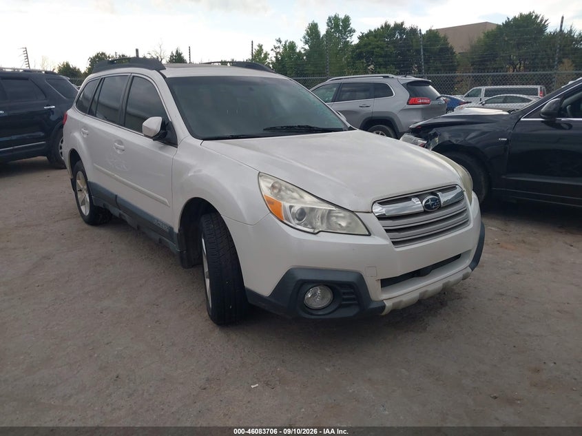 2013 SUBARU OUTBACK auction photo 1