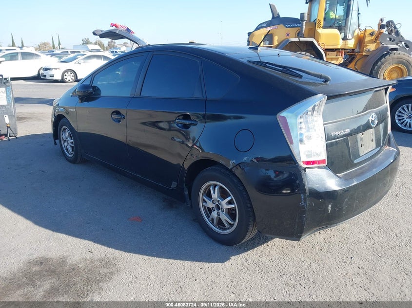 2011 TOYOTA PRIUS auction photo 3