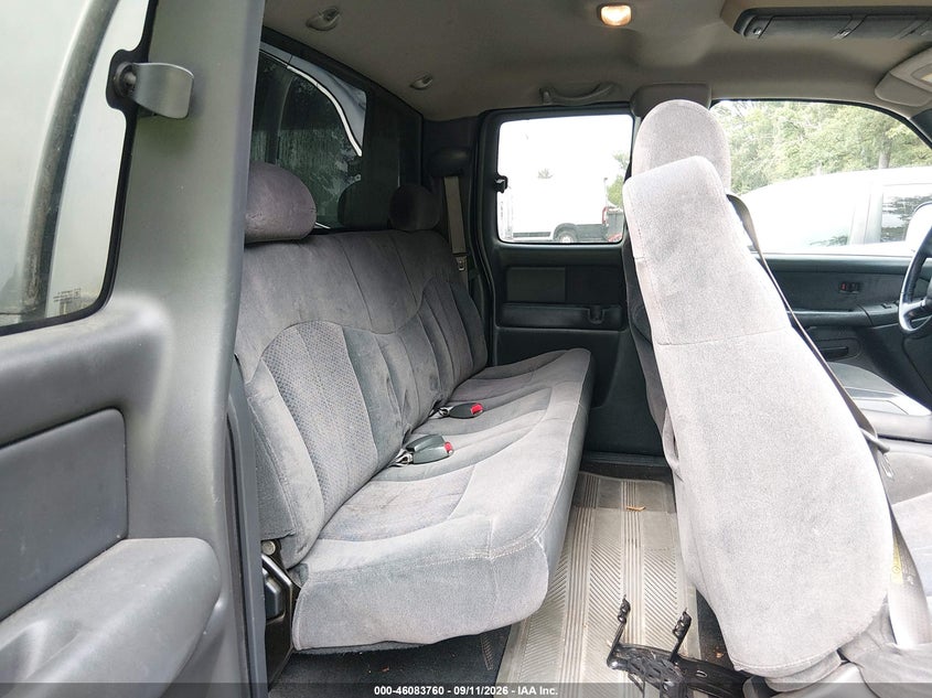 2001 CHEVROLET SILVERADO 1500 auction photo 8