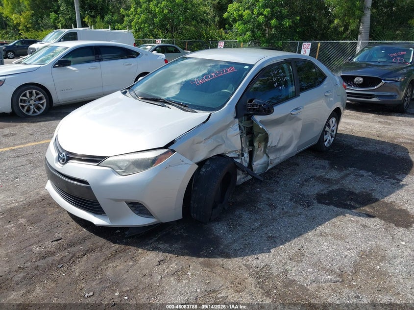 2016 Toyota Corolla, Left Side, IAAI, VIN 2T1BURHE8GC552976 — photo 2