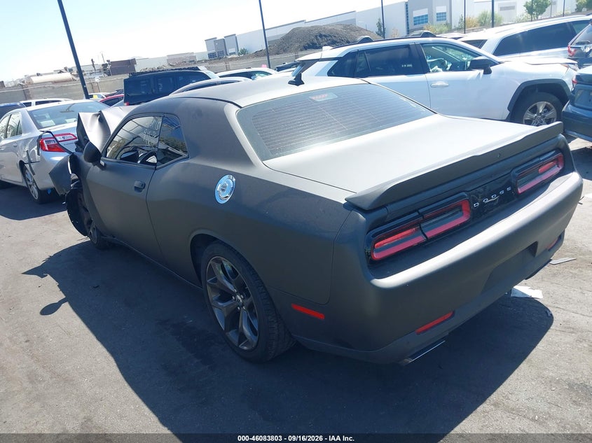 Vin: 2c3cdzbt0jh219720, lot: 46583350, dodge challenger r/t 20183