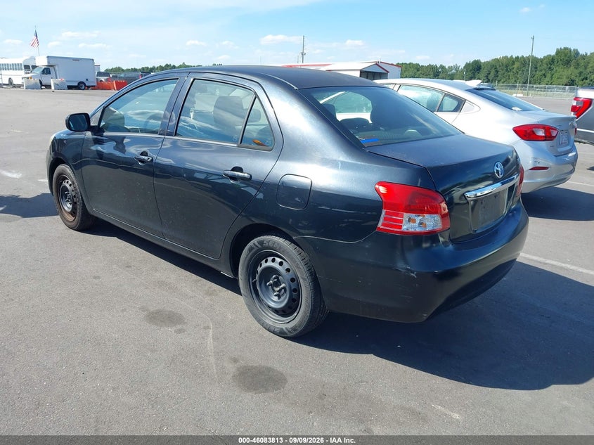 2012 TOYOTA YARIS auction photo 3