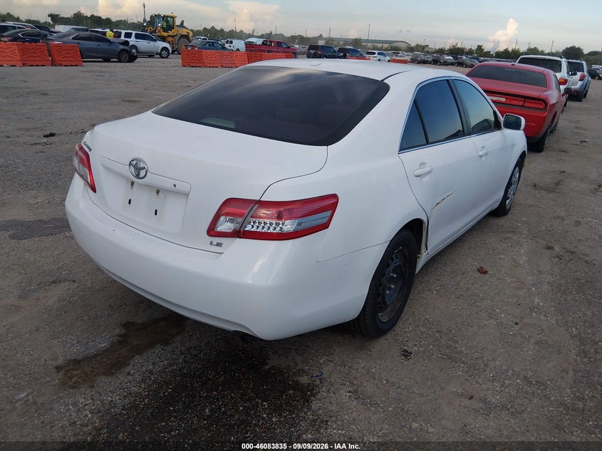 2011 TOYOTA CAMRY auction photo 4