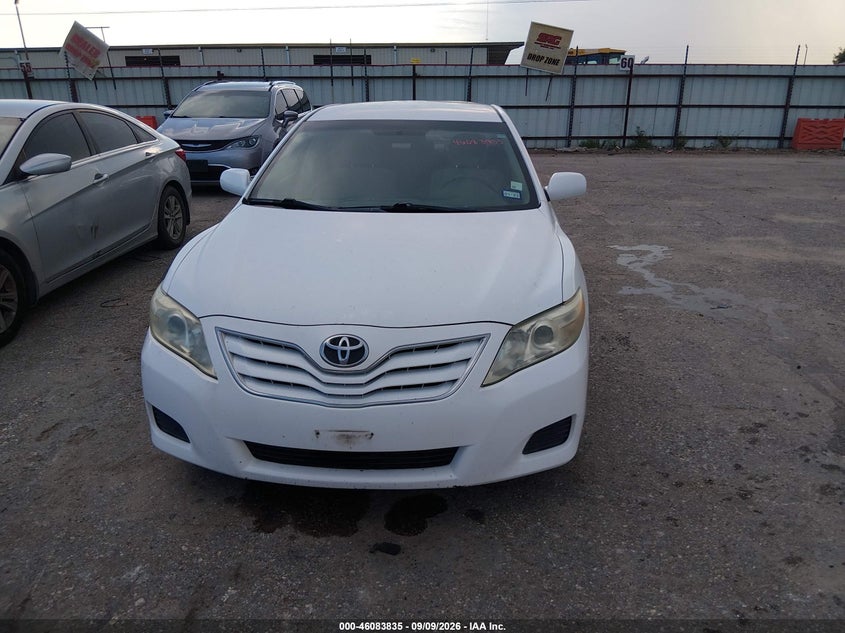 2011 TOYOTA CAMRY auction photo 6