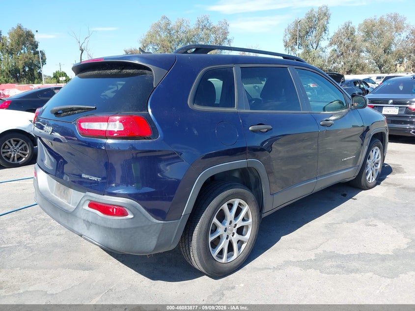 2016 JEEP CHEROKEE auction photo 4