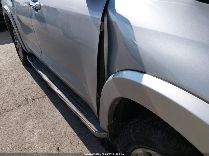 TOYOTA SEQUOIA 2012 VIN 5TDYY5G14CS040865