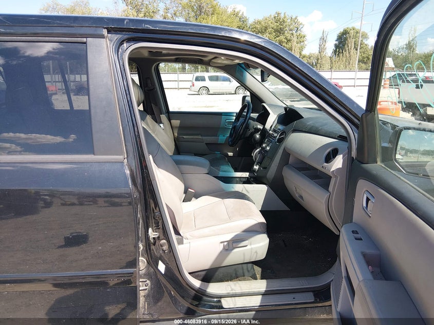 2012 HONDA PILOT auction photo 5