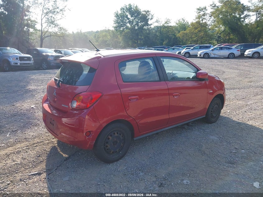 2015 MITSUBISHI MIRAGE auction photo 4