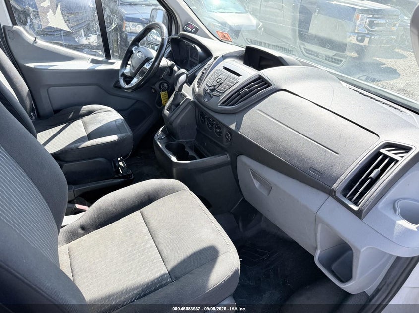2017 FORD TRANSIT-250 auction photo 5