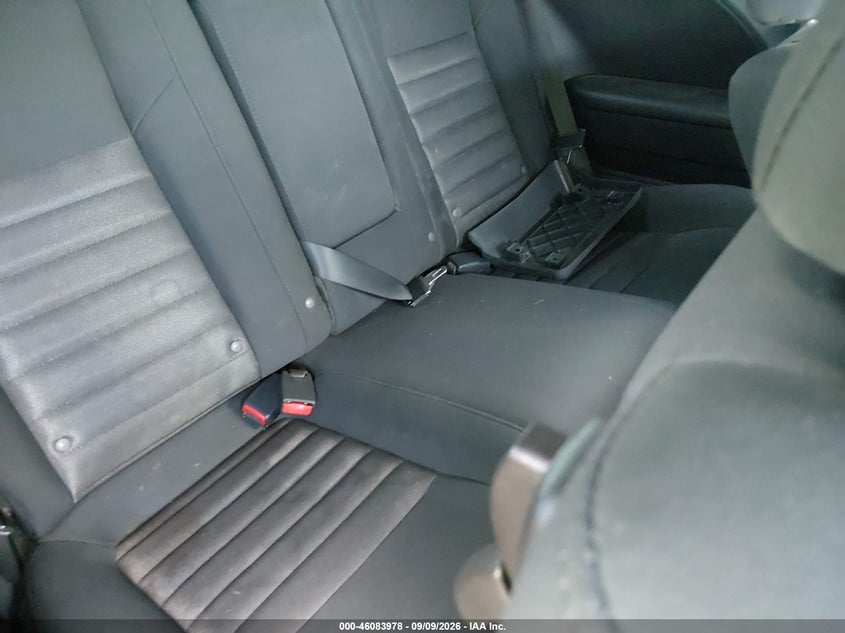2010 DODGE CHALLENGER auction photo 8
