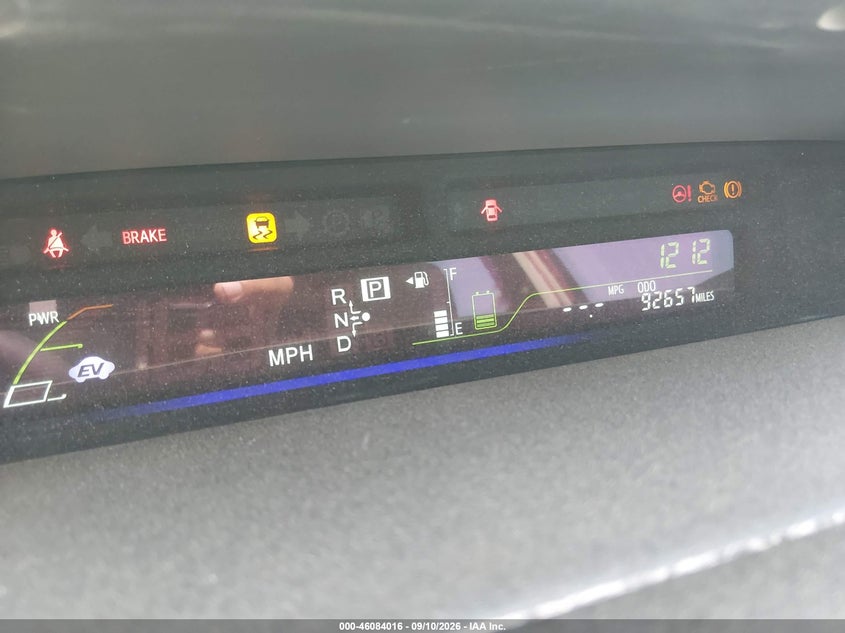 2013 TOYOTA PRIUS V auction photo 7
