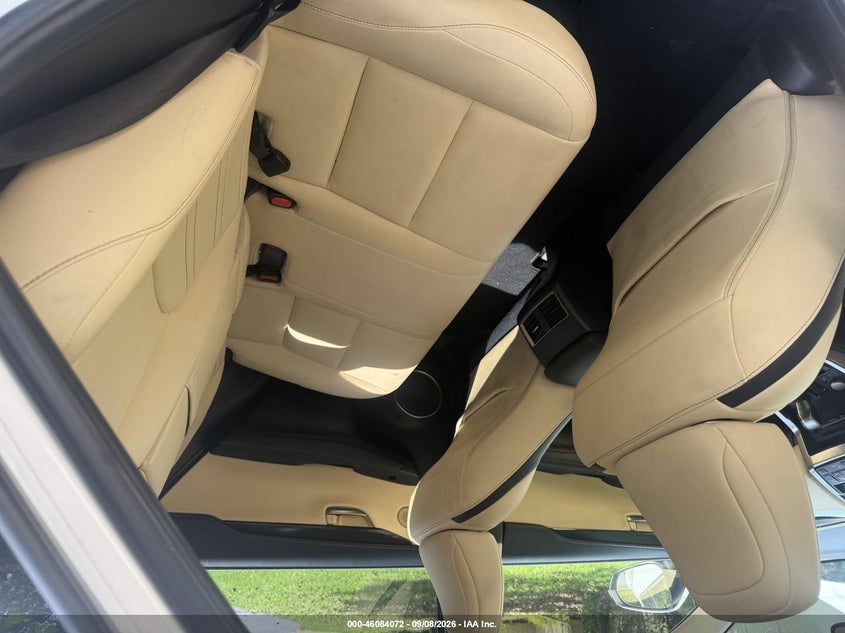 2016 LEXUS NX 200T auction photo 8