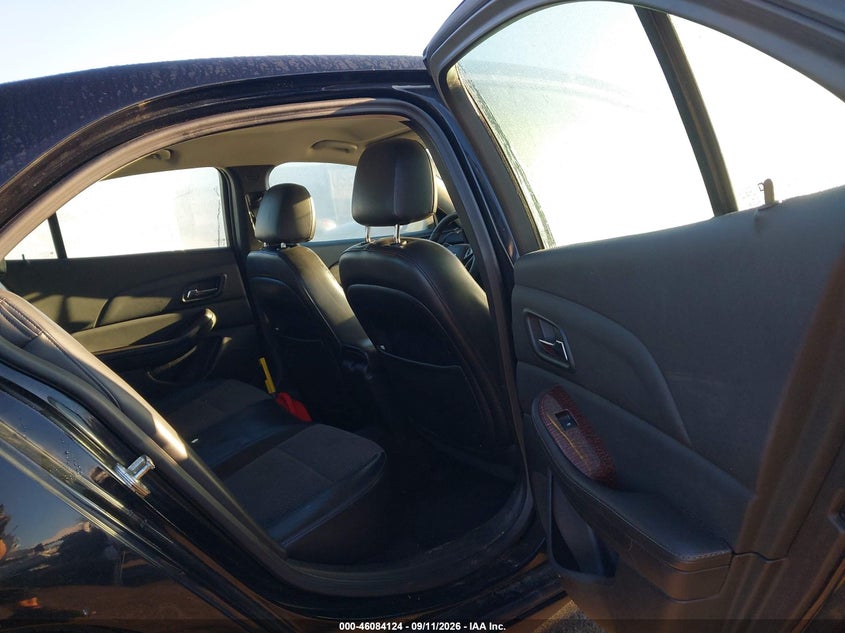 2013 CHEVROLET MALIBU 1LT · Фото 8