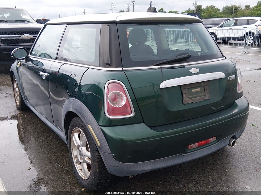 2012 MINI COOPER auction photo 3