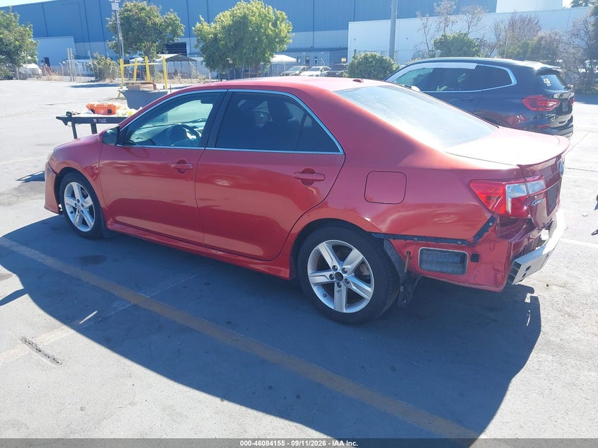 Vin: 4t1bf1fk2du659343, lot: 46583702, toyota camry se 20133