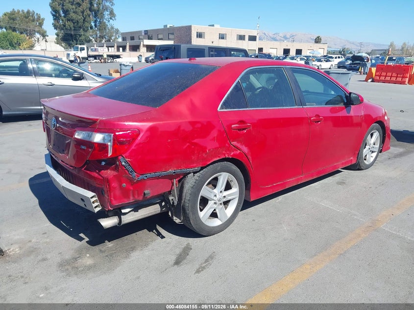 Vin: 4t1bf1fk2du659343, lot: 46583702, toyota camry se 20134
