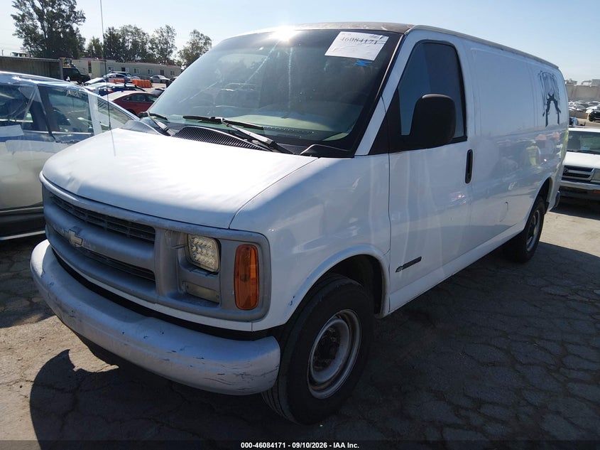 2001 CHEVROLET EXPRESS auction photo 2