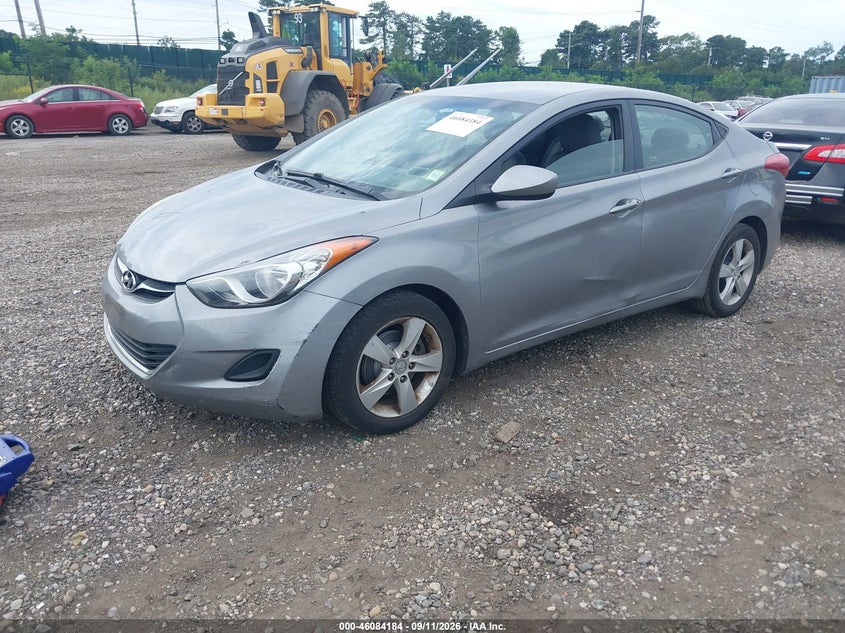 2011 HYUNDAI ELANTRA auction photo 2