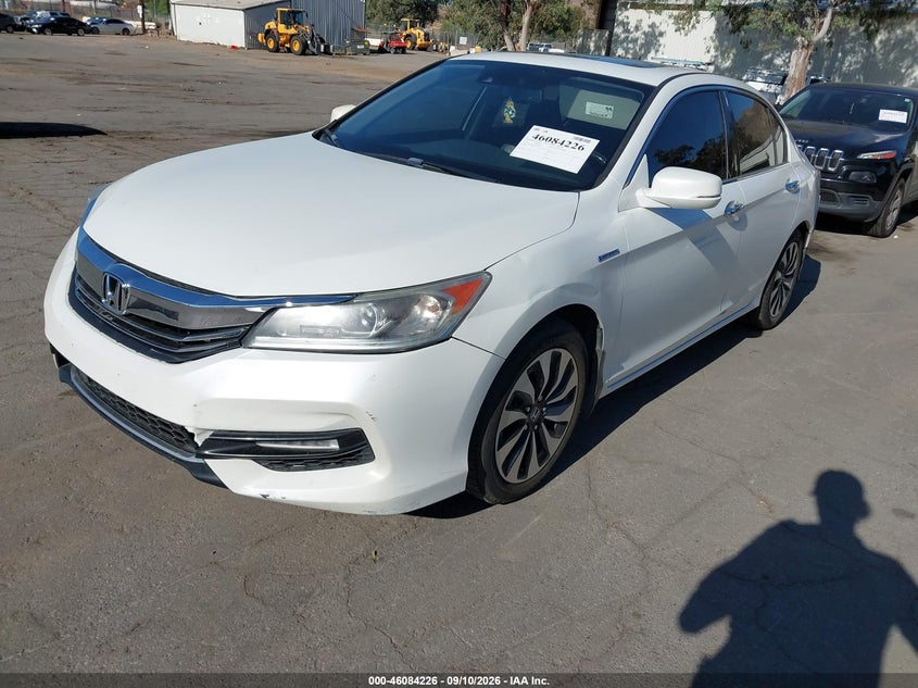 2017 HONDA ACCORD HYBRID auction photo 2
