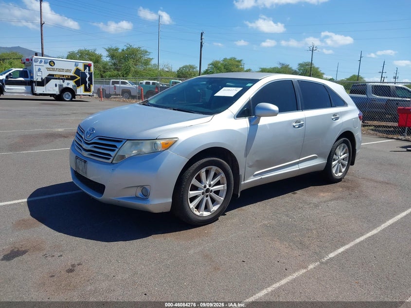2011 TOYOTA VENZA auction photo 2