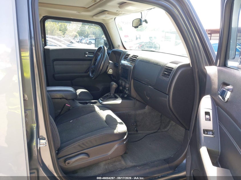 HUMMER H3 SUV 2008 VIN 5GTEN13EX88163989