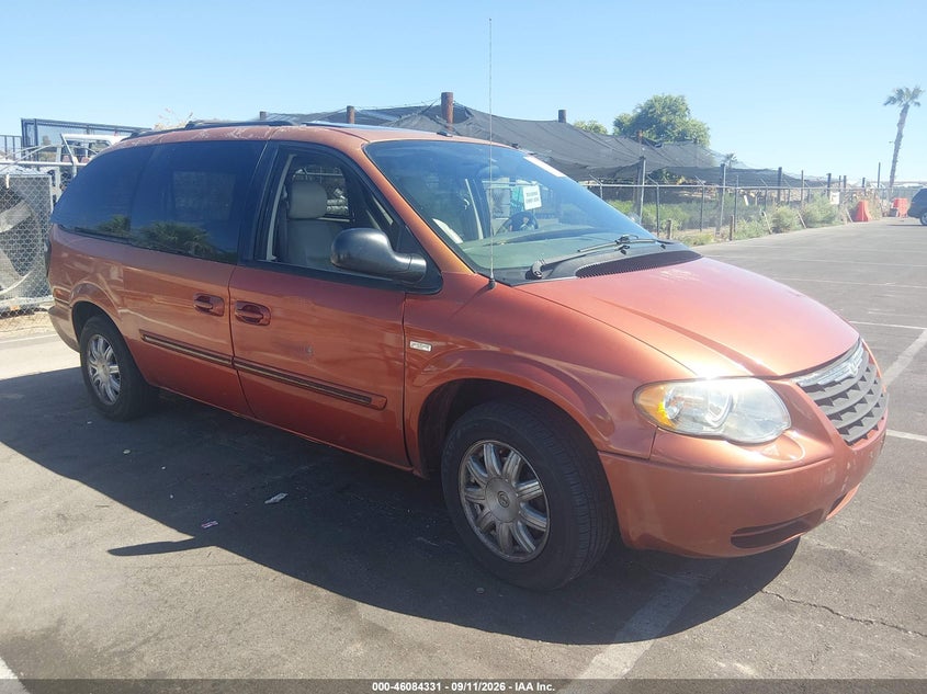 2006 Chrysler Town & Country Touring, Износ, IAAI, VIN 2A4GP54L66R731696