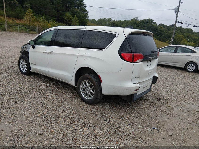 Vin: 2c4rc1cg3nr172257, lot: 46584005, chrysler voyager lx 20223