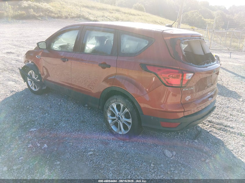 Vin: 1fmcu0f73kub99557, lot: 46584061, ford escape s 20193