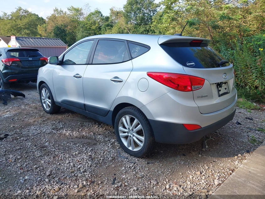 2010 HYUNDAI TUCSON auction photo 3