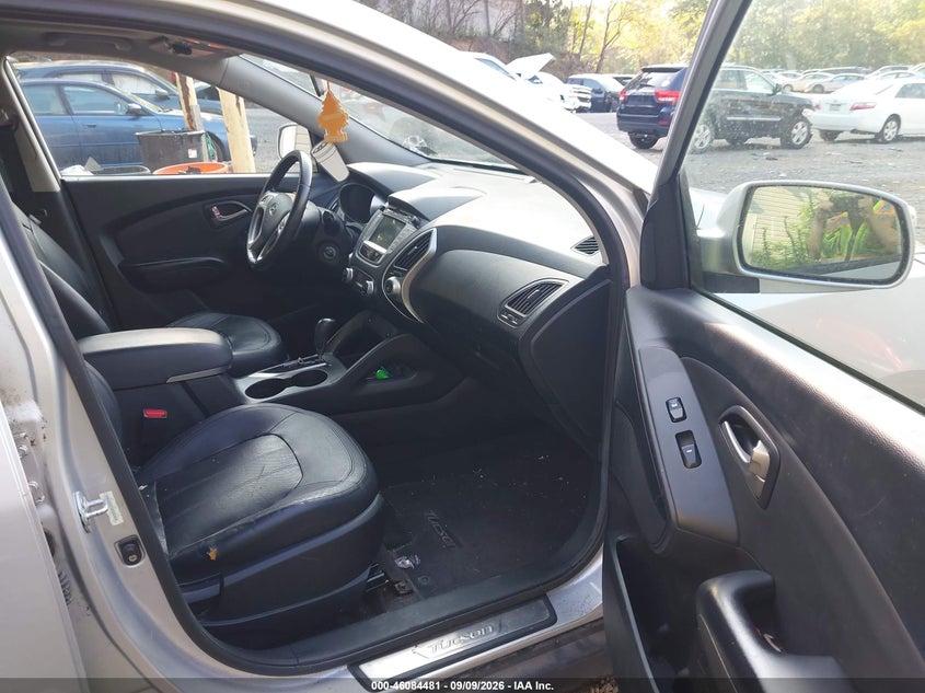 2010 HYUNDAI TUCSON auction photo 5