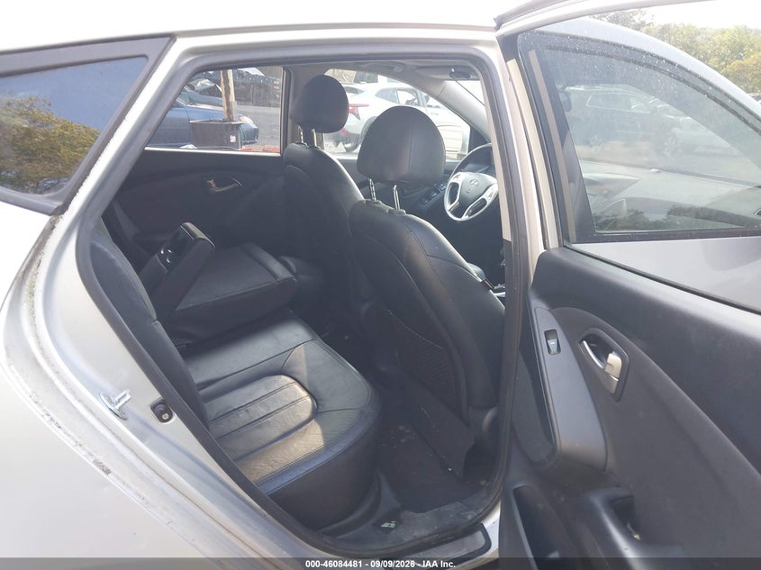 2010 HYUNDAI TUCSON auction photo 8