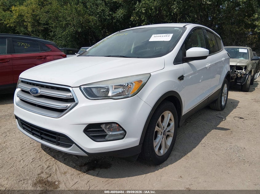 2017 FORD ESCAPE auction photo 2