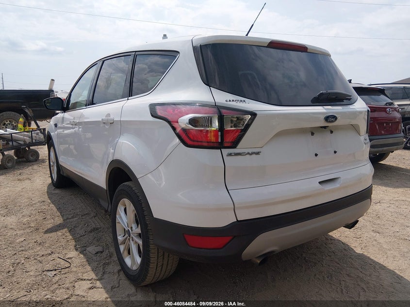 2017 FORD ESCAPE auction photo 3