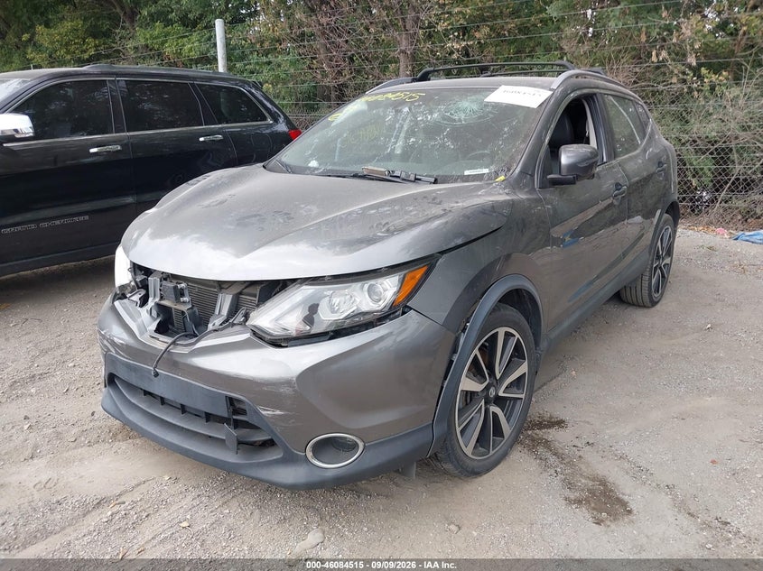 2017 NISSAN ROGUE SPORT auction photo 2