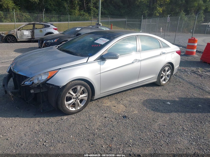 2013 Hyundai Sonata, Удар спереди, IAAI, VIN 5NPEC4AC6DH675308 — фото 2