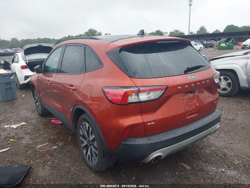 Vin: 1fmcu9bz0lua60127, lot: 46584172, ford escape se sport hybrid 20203