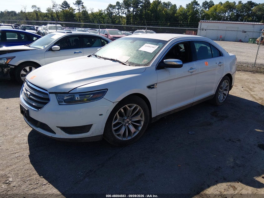 2013 FORD TAURUS auction photo 2