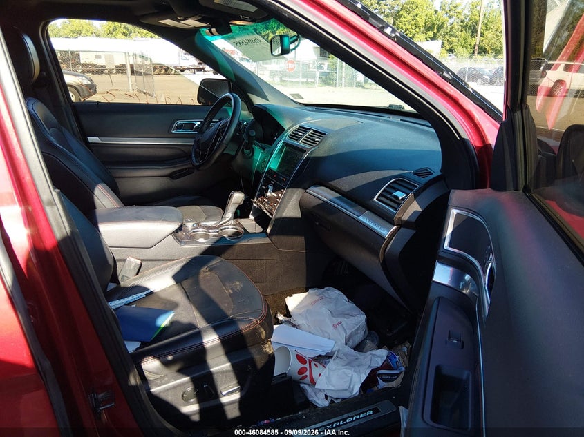 2016 FORD EXPLORER auction photo 5