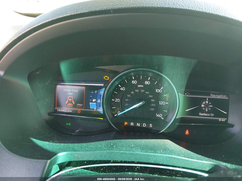 2016 FORD EXPLORER auction photo 7