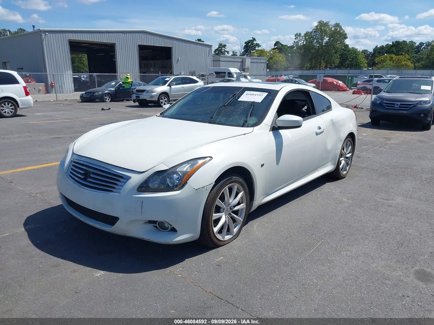 2014 INFINITI Q60 auction photo 2