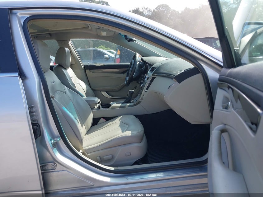 2010 CADILLAC CTS auction photo 5