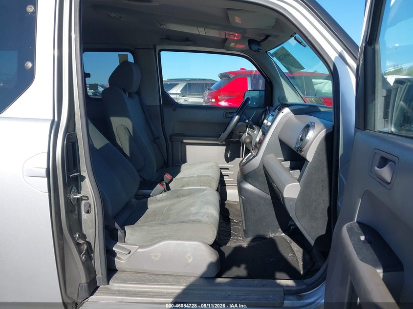 2009 HONDA ELEMENT auction photo 5