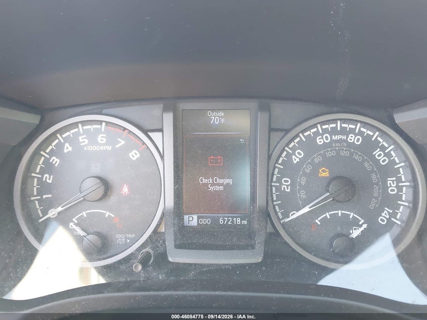 2017 TOYOTA TACOMA auction photo 7