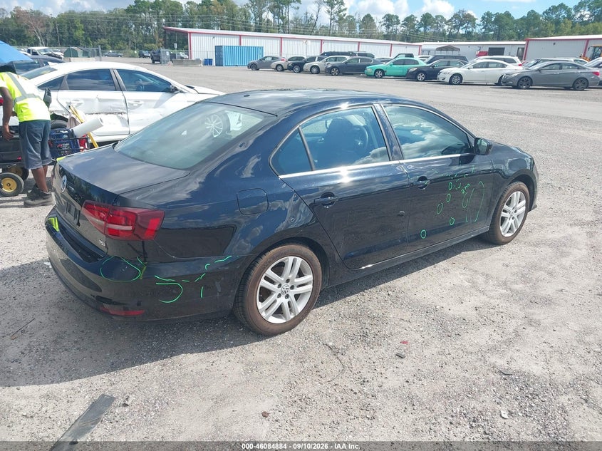 2017 VOLKSWAGEN JETTA auction photo 4