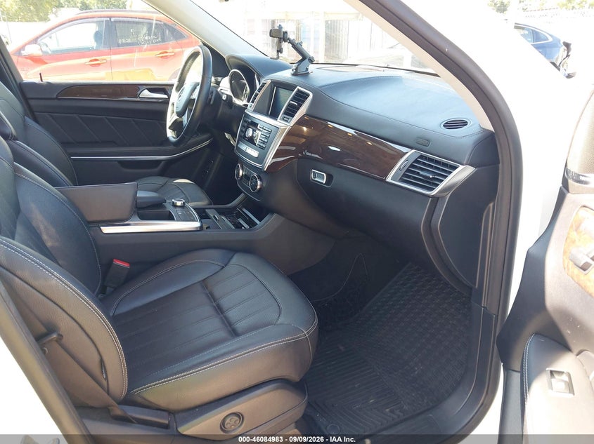 2014 MERCEDES-BENZ GL 450 auction photo 5